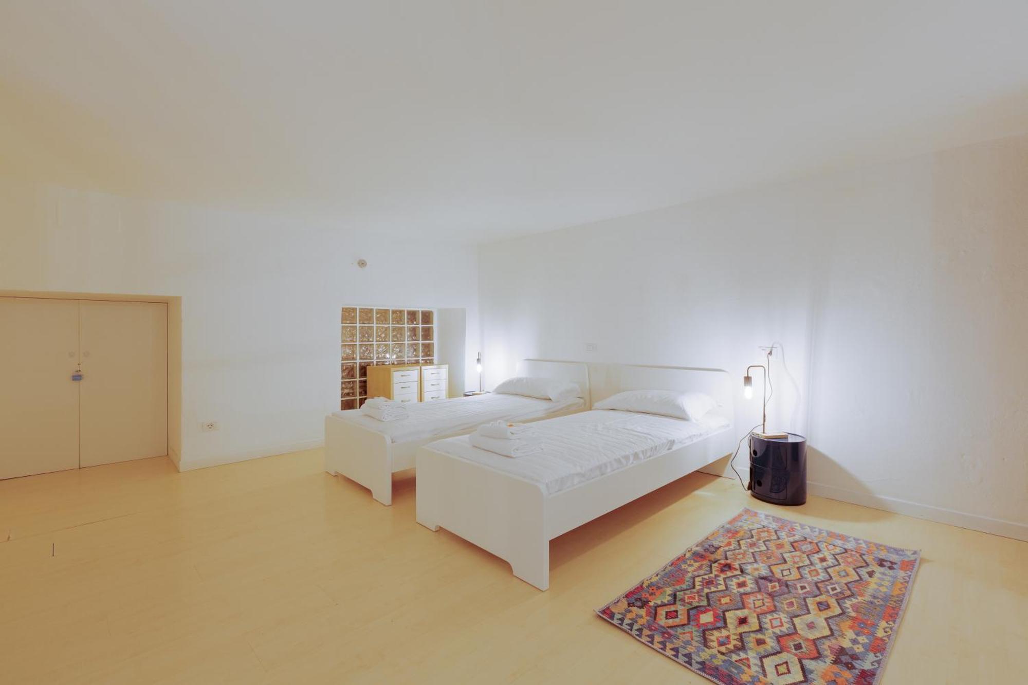 Sant'Agostino - Charming Retreat 210M From M2 Apartment Milan Bagian luar foto