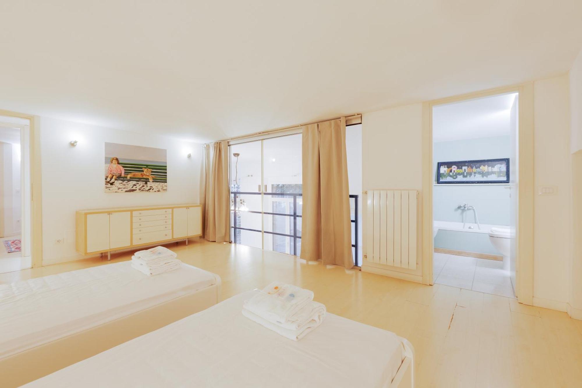Sant'Agostino - Charming Retreat 210M From M2 Apartment Milan Bagian luar foto