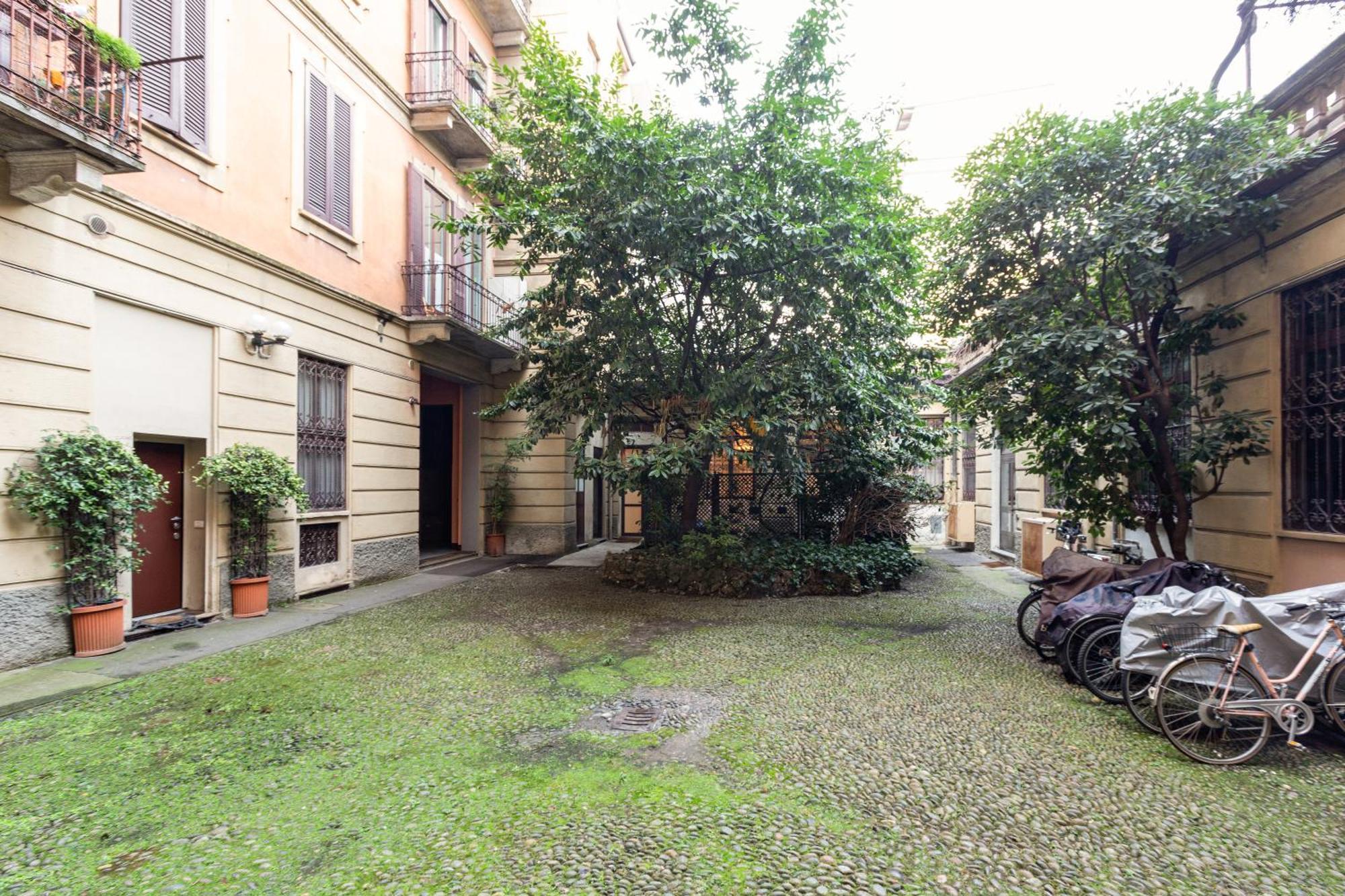 Sant'Agostino - Charming Retreat 210M From M2 Apartment Milan Bagian luar foto